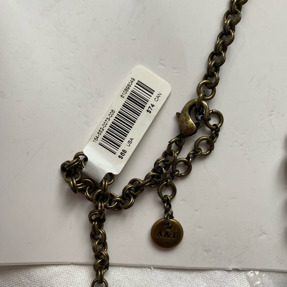 Costume necklace - Picture 3 of 5